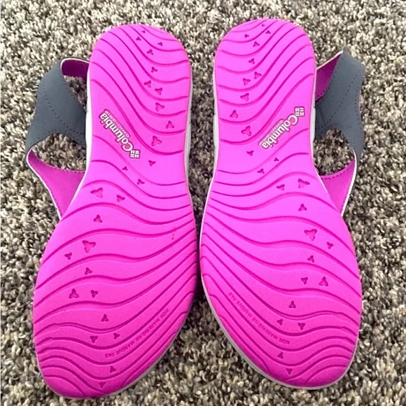 Size 9 women’s Columbia sandals nwot - Picture 1 of 3